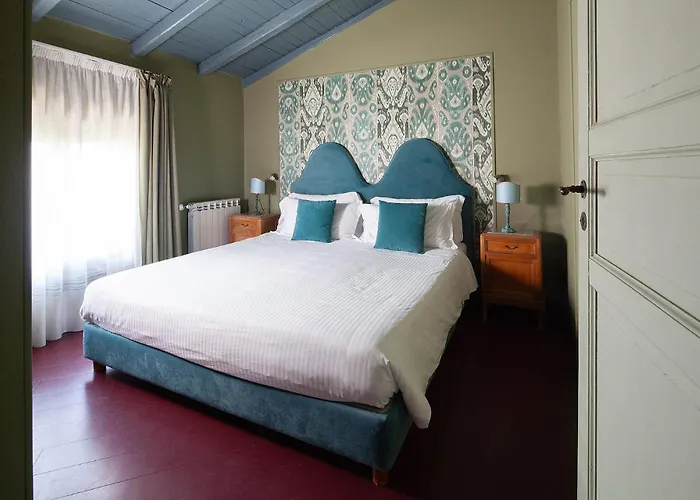 Citrus, Between Etna And The Sea *